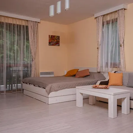 6,smolyan Lakes Appartement *